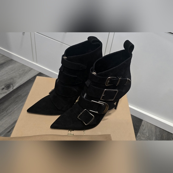 Burberry Black Suede Milner Buckle Ankle Boots, Sexy, Size 7.5 - Picture 7 of 11